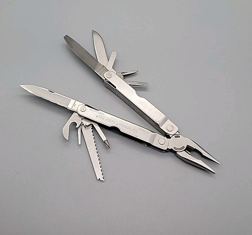 Leatherman Super Tool Multitool Dated 0896 /w Sheath - Knife - Pliers - File