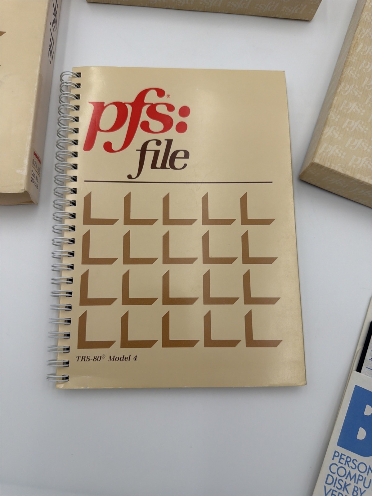 pfs:file TRS-80 Model 4 Software Publishing Corp Disk Tested Working Vintage