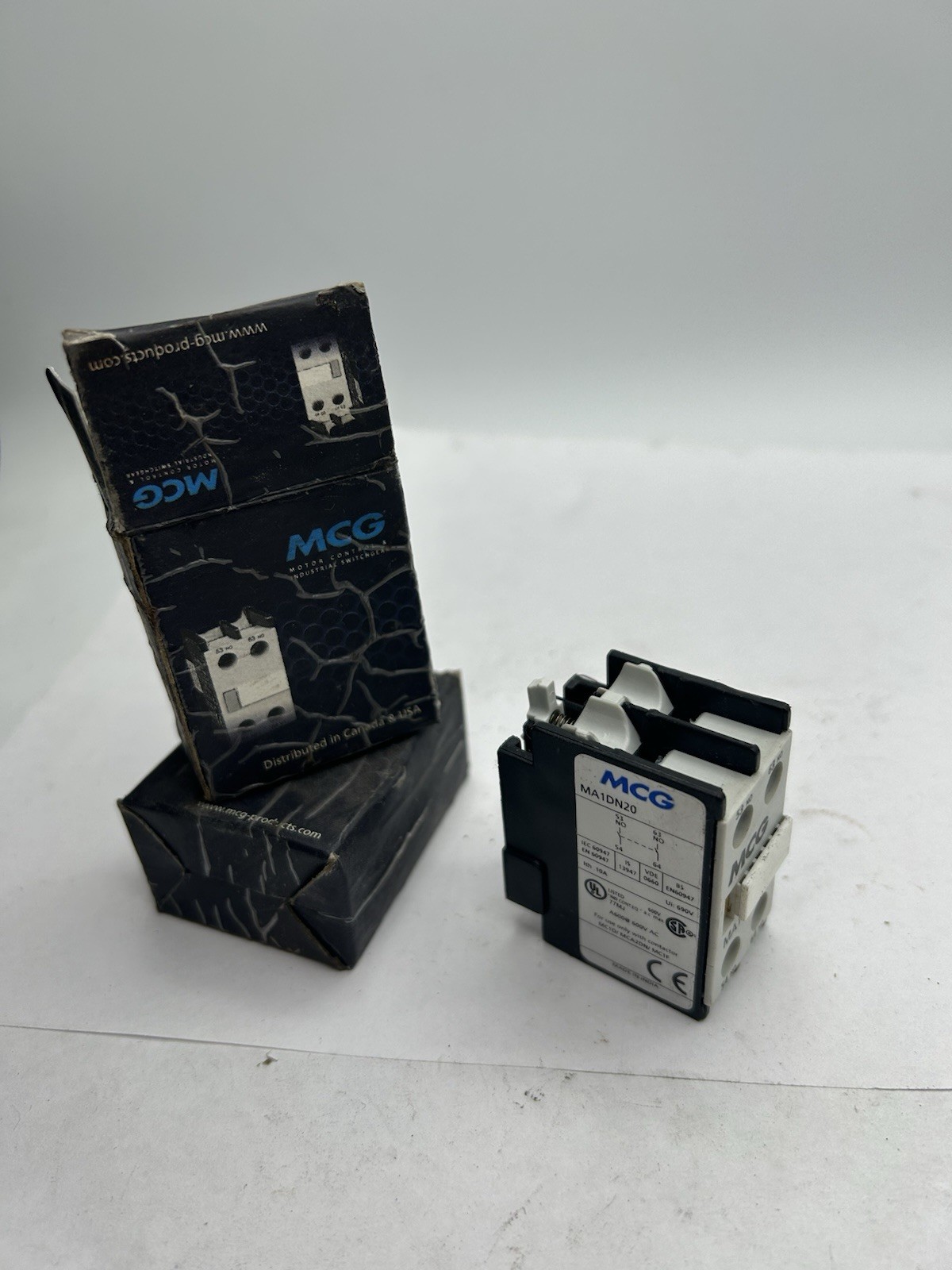 Lot Of 2 MCG MA1 DN20 MA1DN20 Contact Add On Block