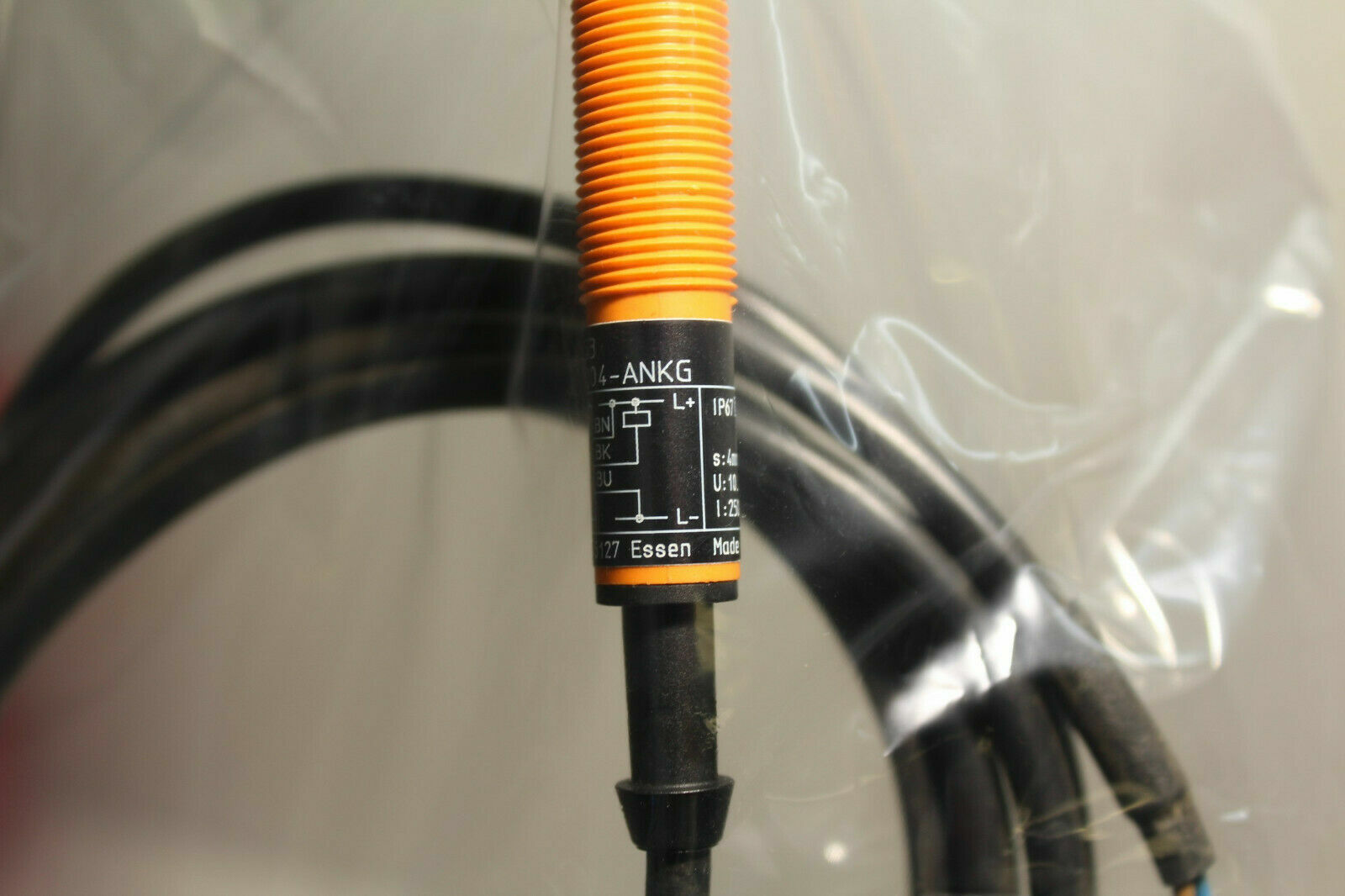 IFM IF5353 Proximity Switch New