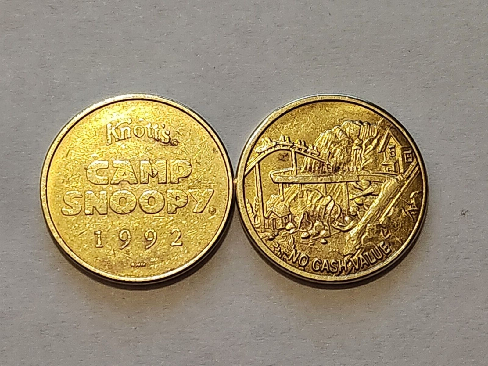 Camp Snoopy Token - Knott's Berry Farm 1992