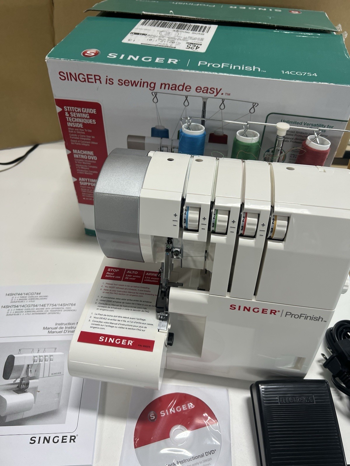 Singer 14CG754 ProFinish OverLock Serger Sewing Machine W/ Peddle, Power Cord