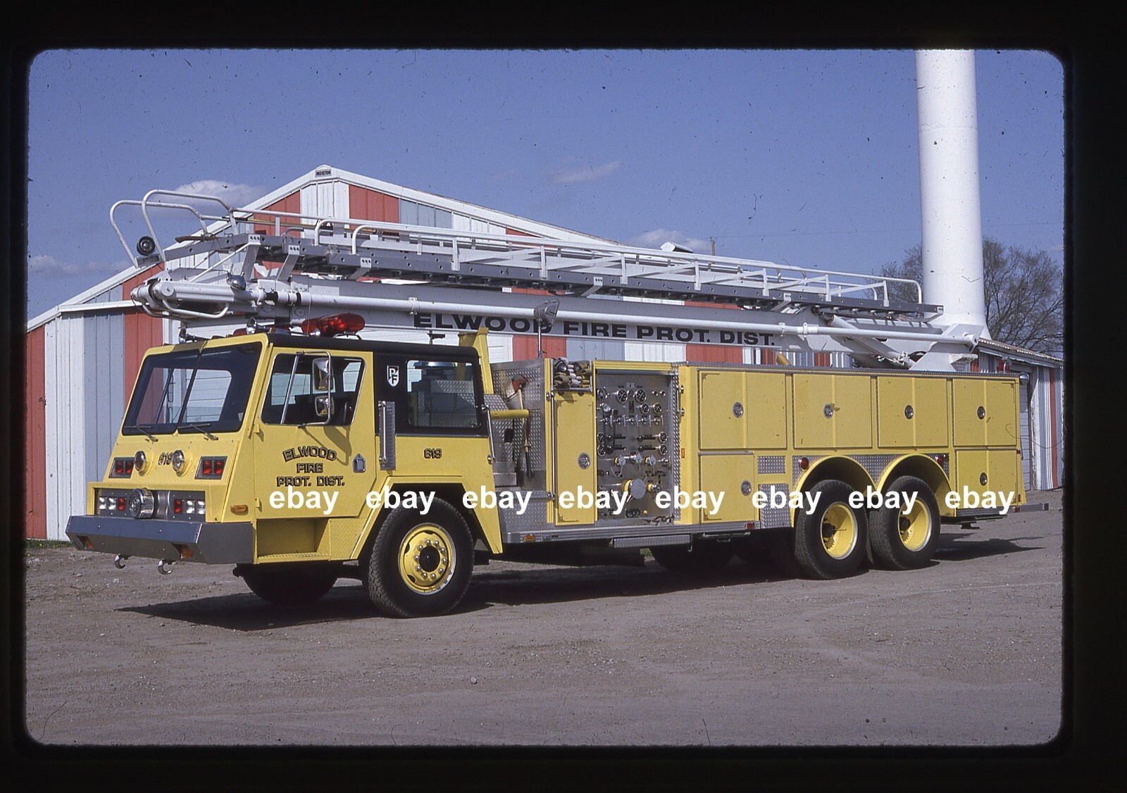 Elwood IL 1981 Pemfab Emergency One 75' TSQ Fire Apparatus Slide