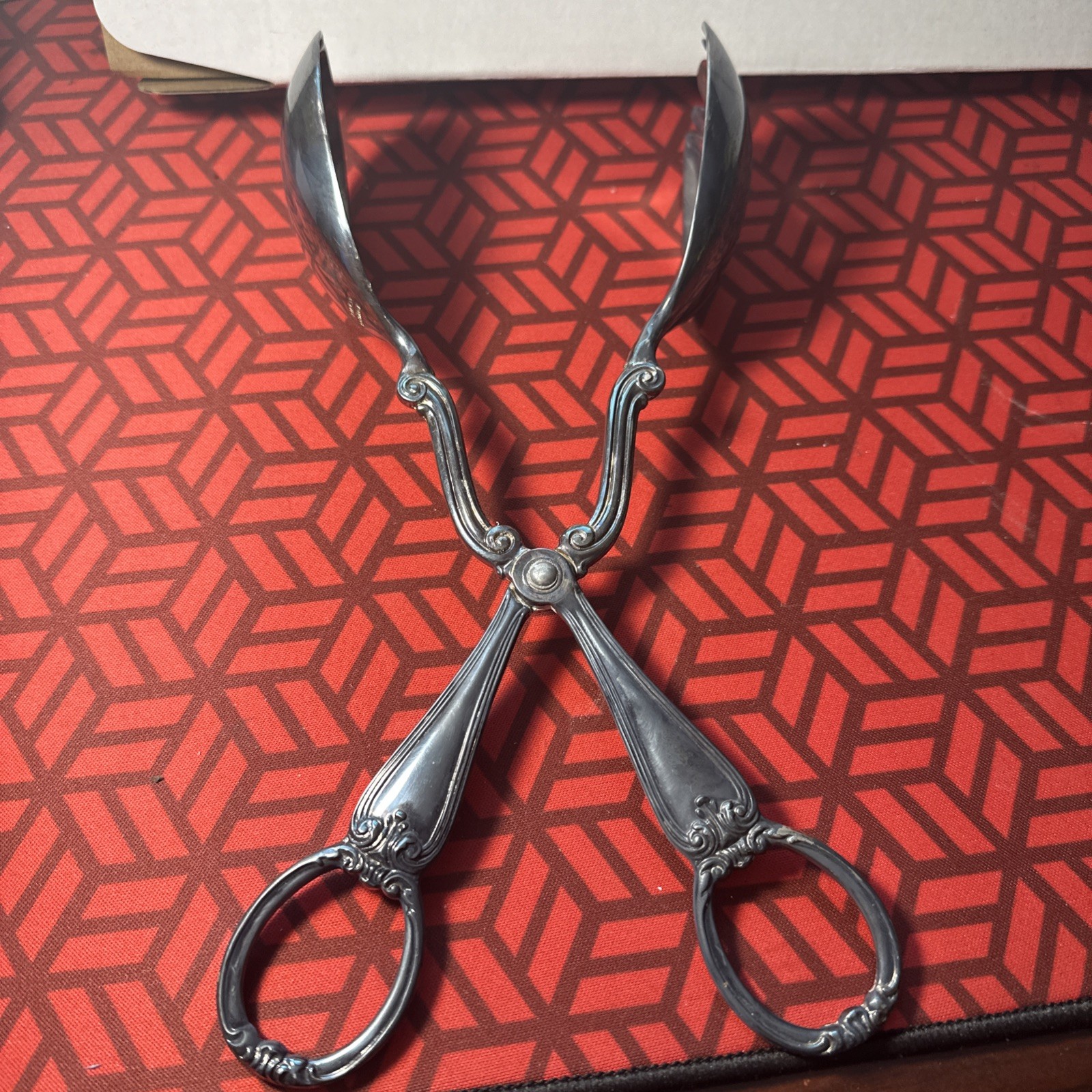 #S13-Sheffield Silver Plate royal chippendale Salad Tongs scissors