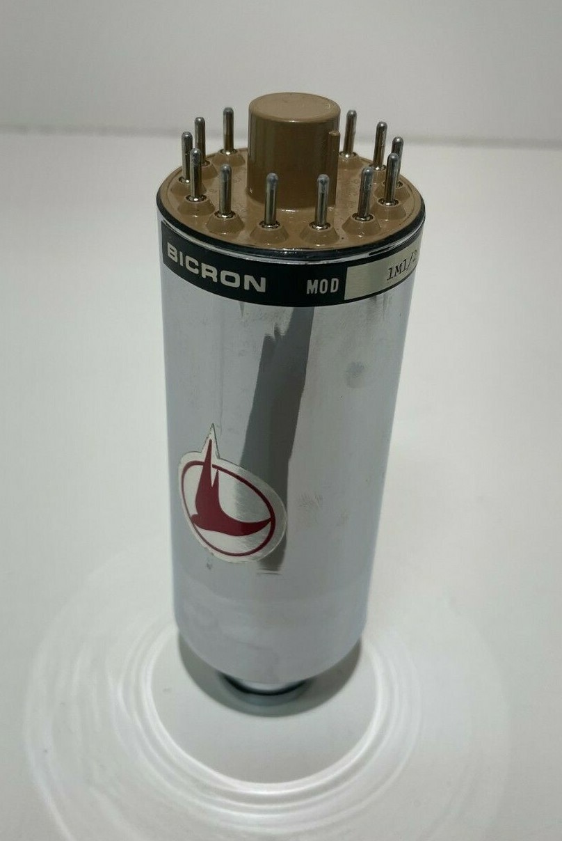Bicron 1M1/2 I-465 Scintillation Detector