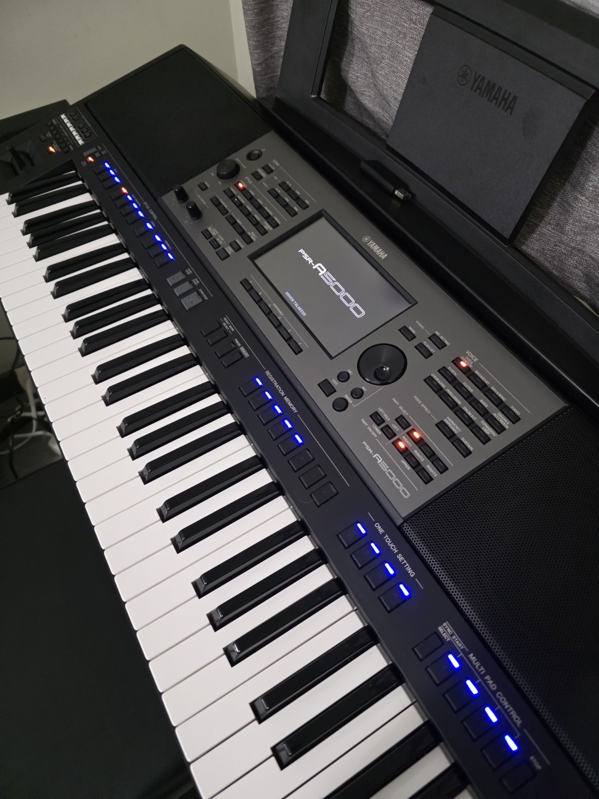 Yamaha PSR-A5000 Digital Workstation 61-Key Professional Arranger Workstation