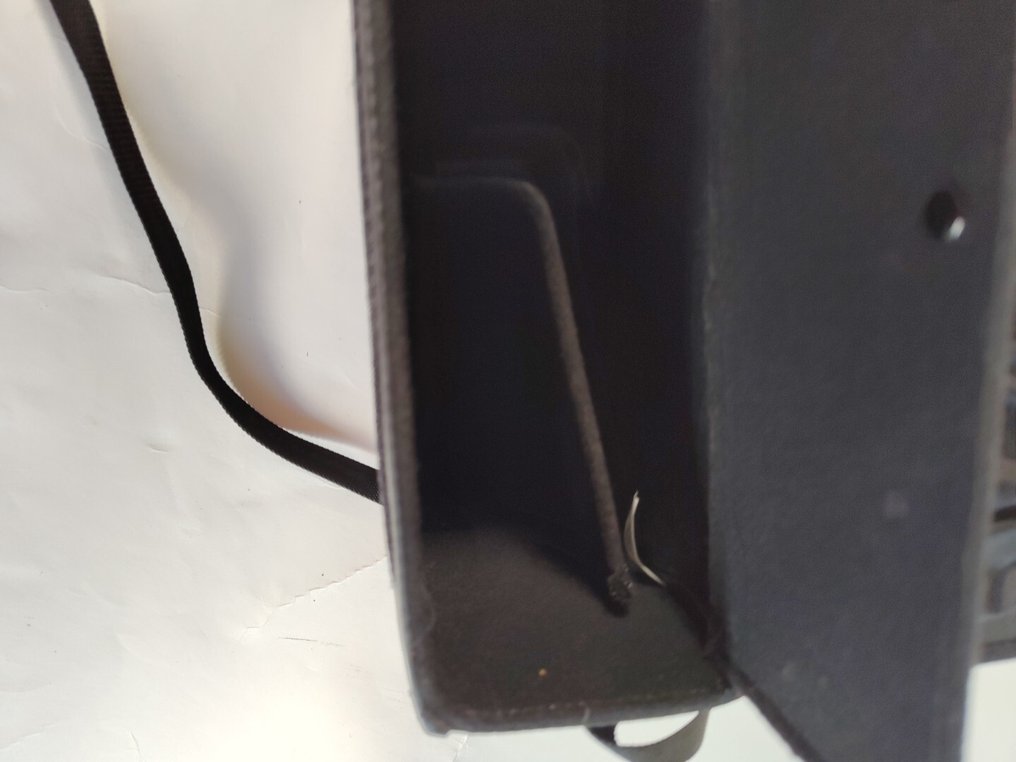 Nikon Ss-29 Black Camera Case Shoulder Strap Preowned Condition.