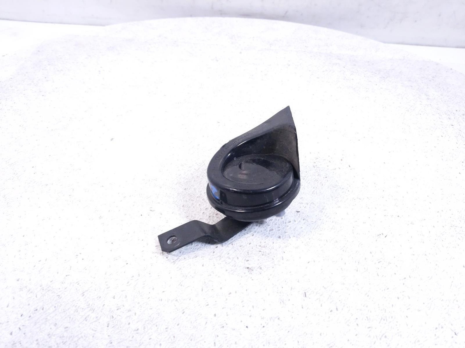 2020-2025 Nissan Sentra Low Note Pitch Honking Sound Horn 25620-6Lb1a