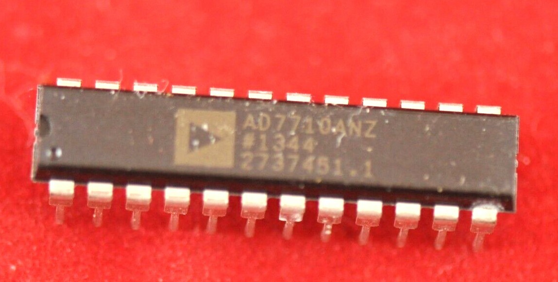 NEW Analog Device AD7710ANZ Analog Digital Converter ADC 24 bit 1K rate IC E