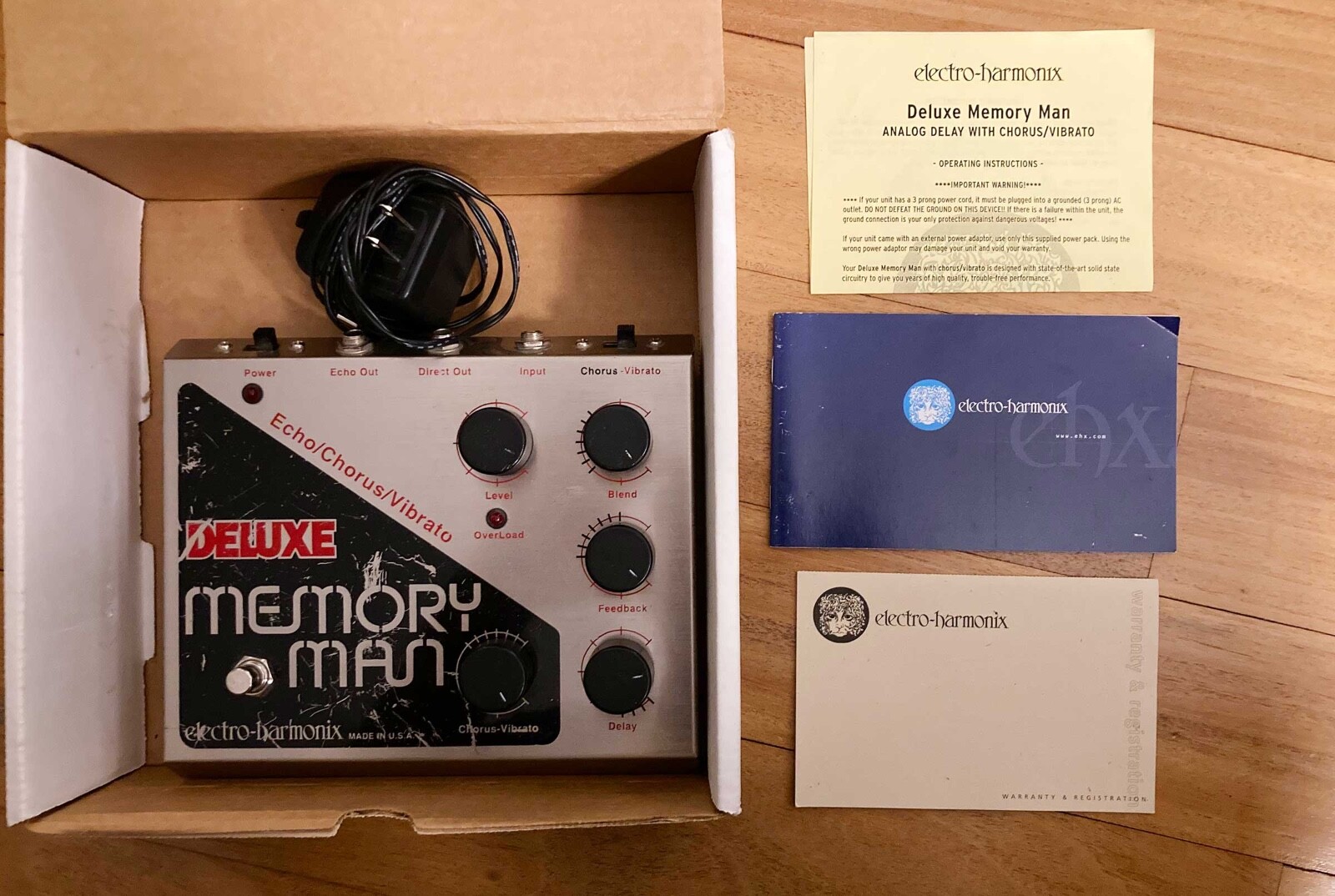 Electro-Harmonix Deluxe Memory Man Big Box