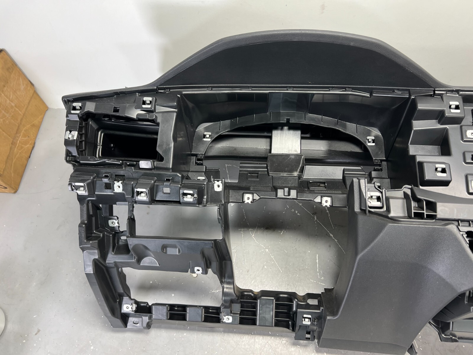 2021-2024 VOLKSWAGEN TAOS DASHBOARD DASH BOARD FRONT PANEL OEM