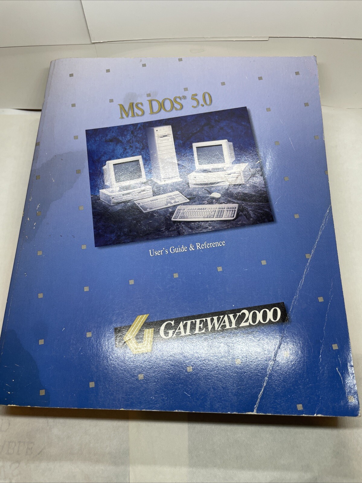 MS DOS 5.0 User's Guide and Reference Gateway Edition. Microsoft
