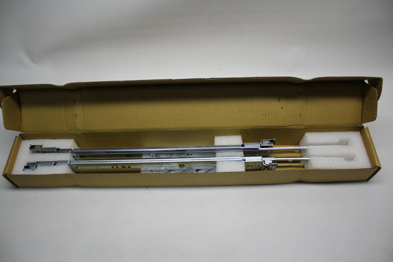 Supermicro Tool-Less Blade Slide Kit H541B70740-MEZ0000 1-3711-12-020-80-236 new