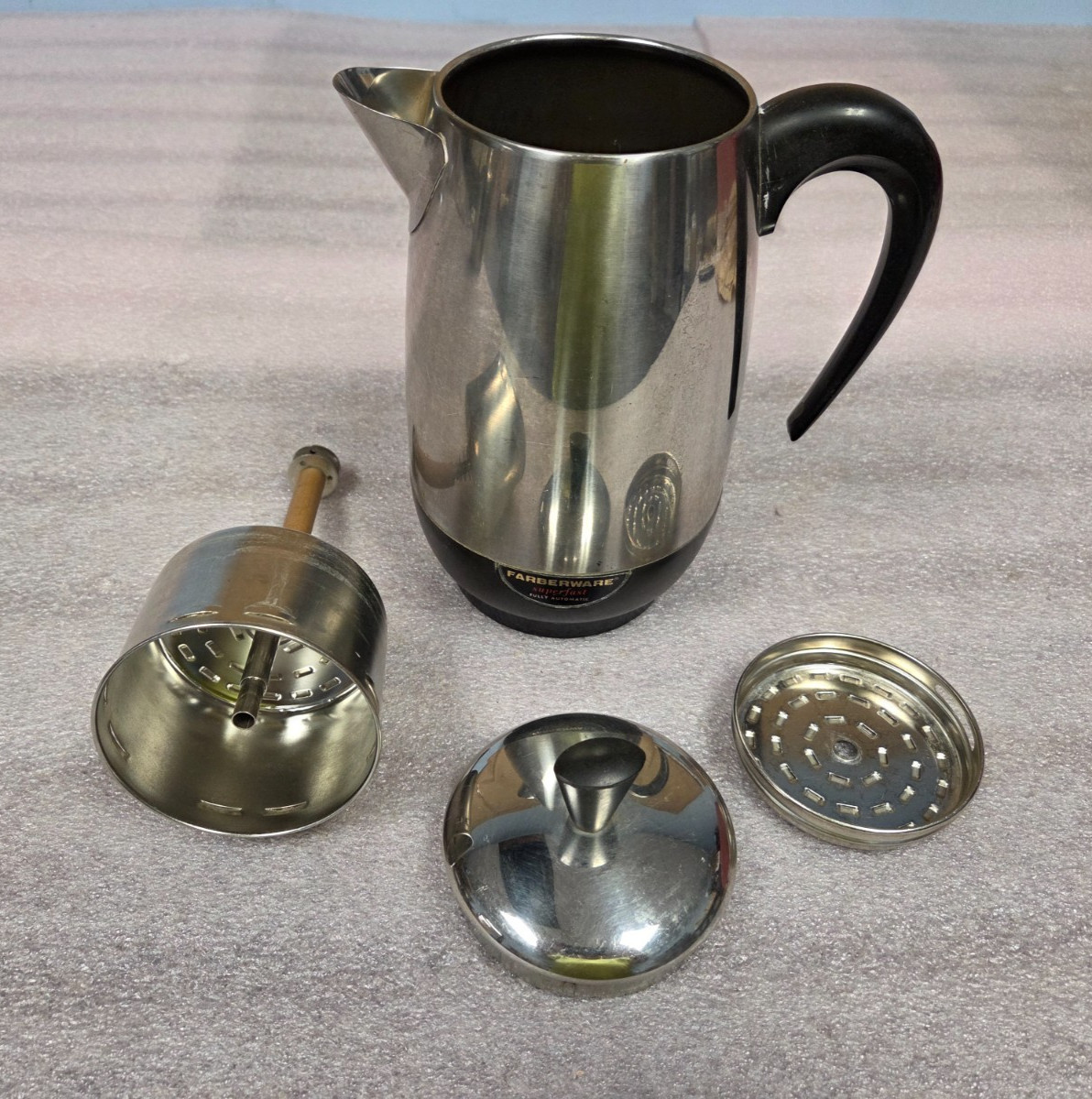 "VINTAGE" - FARBERWARE 8 CUP STAINLESS STEEL BLACK PERCULATOR - MODEL 138B