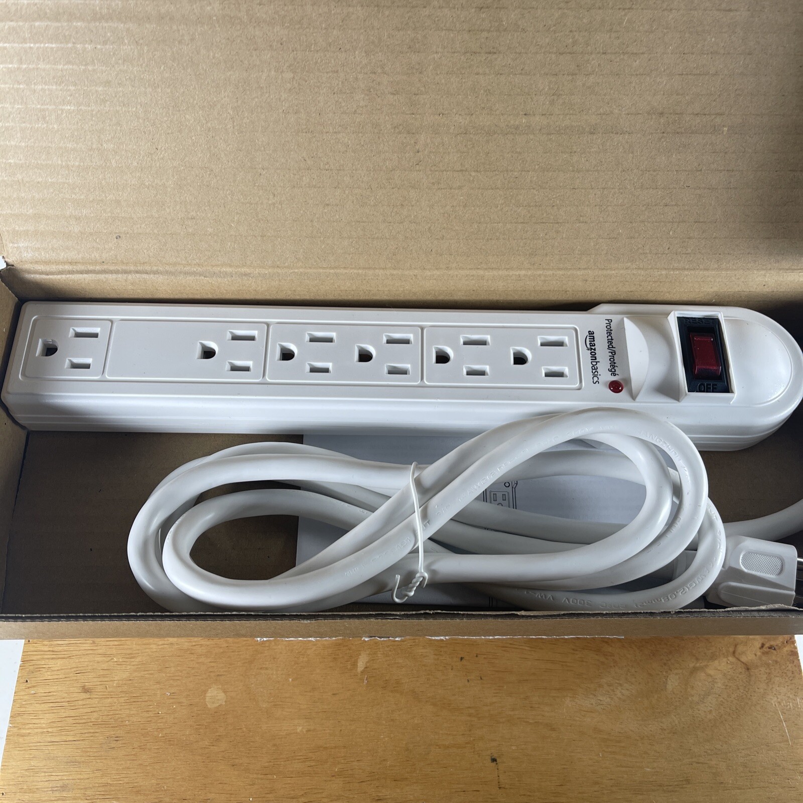 NEW IN BOX Amazon Basics 6-Outlet Surge Protector Power Strip