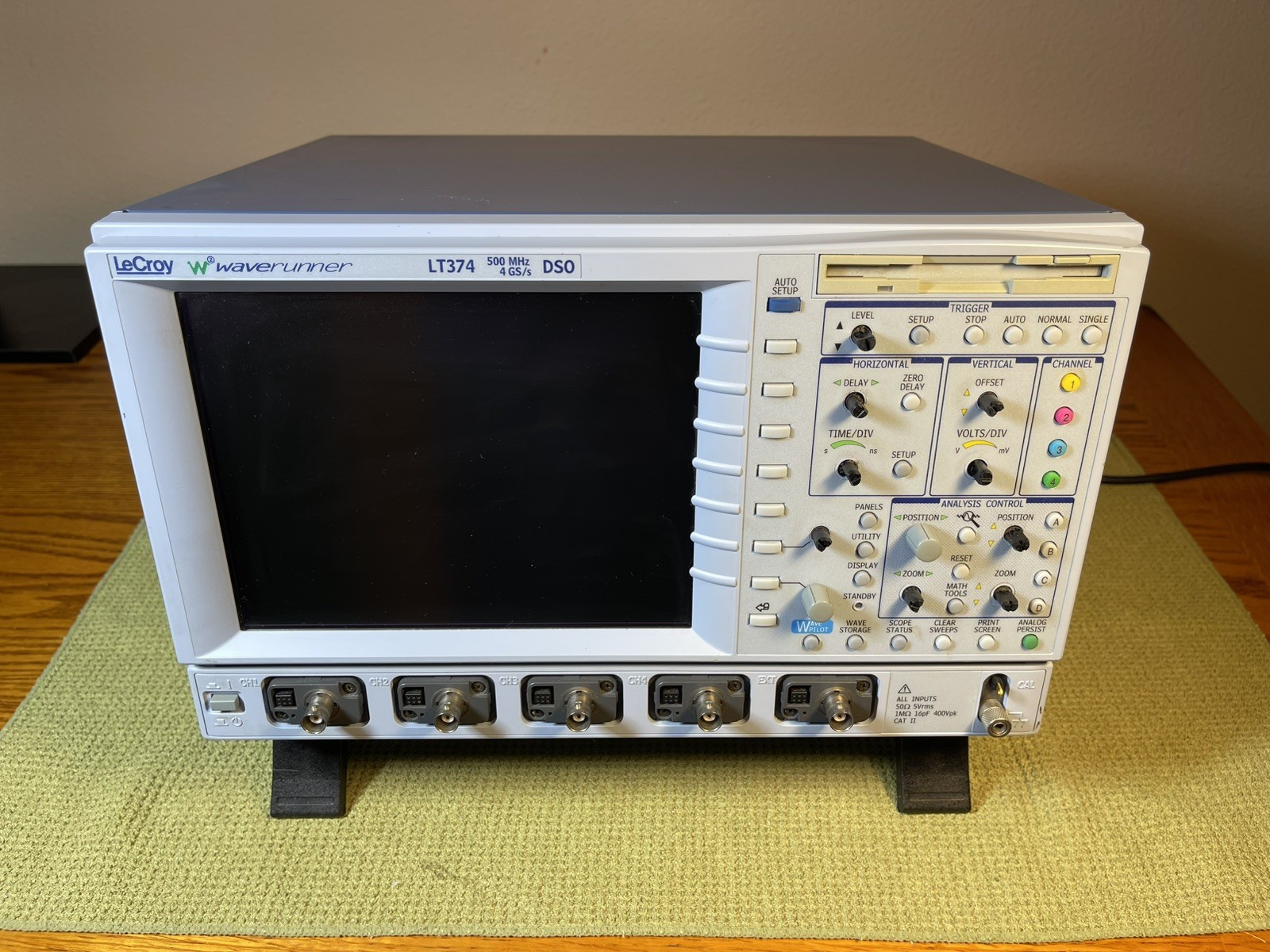 LeCroy WaveRunner LT374 500MHz 4GS/s DSO 4 Channel – Cal Errors AS-IS