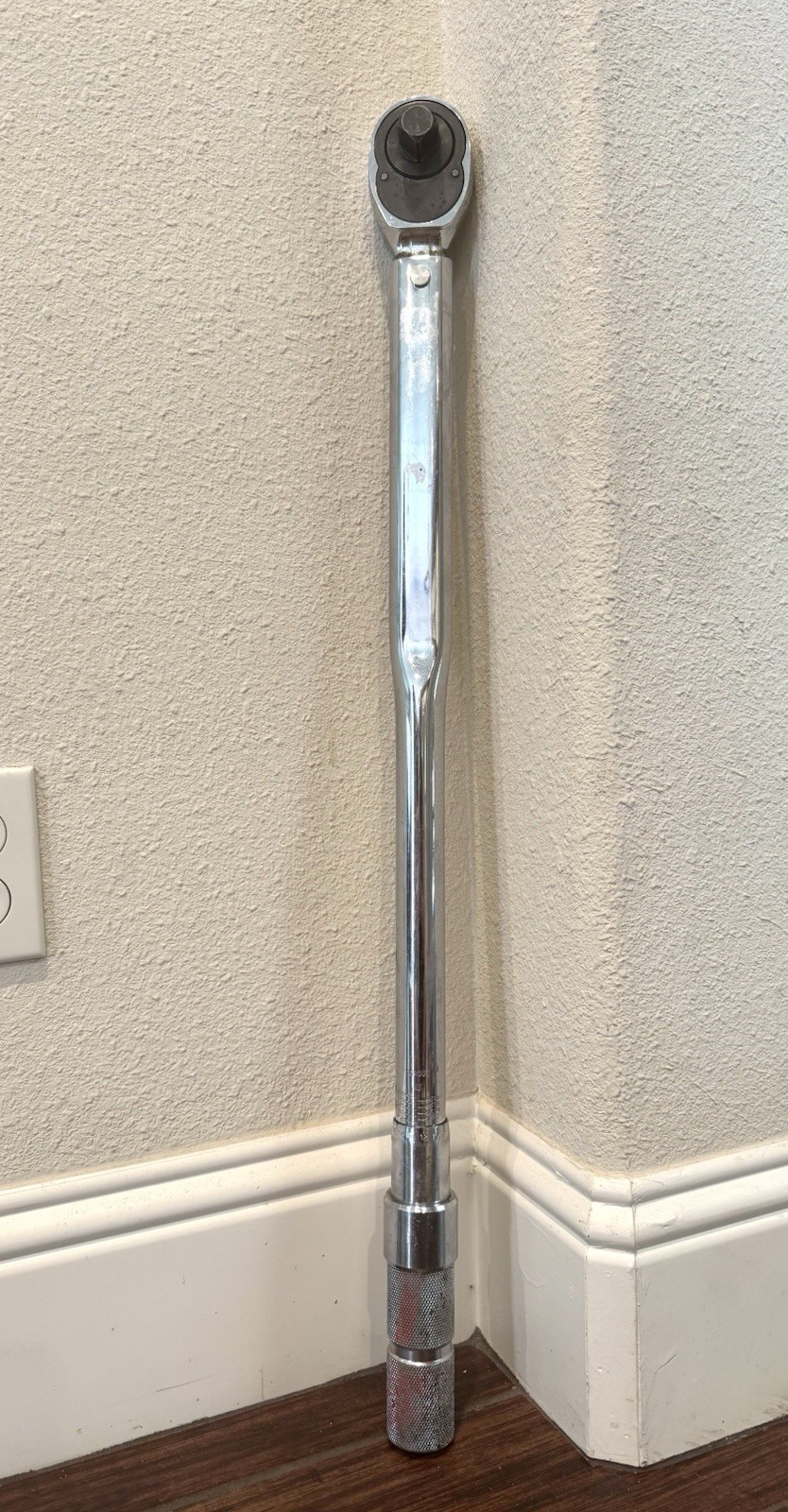 PROTO J6018AB Torque Wrench, 60 to 300 ft.-lb., 3/4" No Case