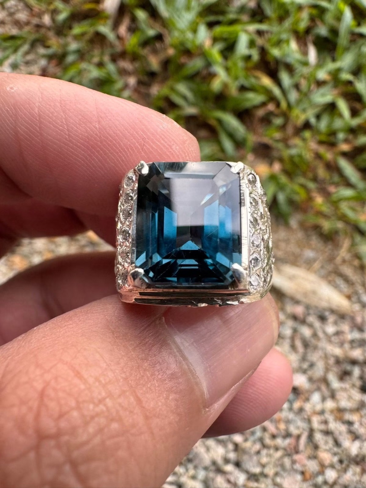 AAAA Blue Topaz Gemstone With 925 Sterling Silver Men's Ring Wedding Gift ST713