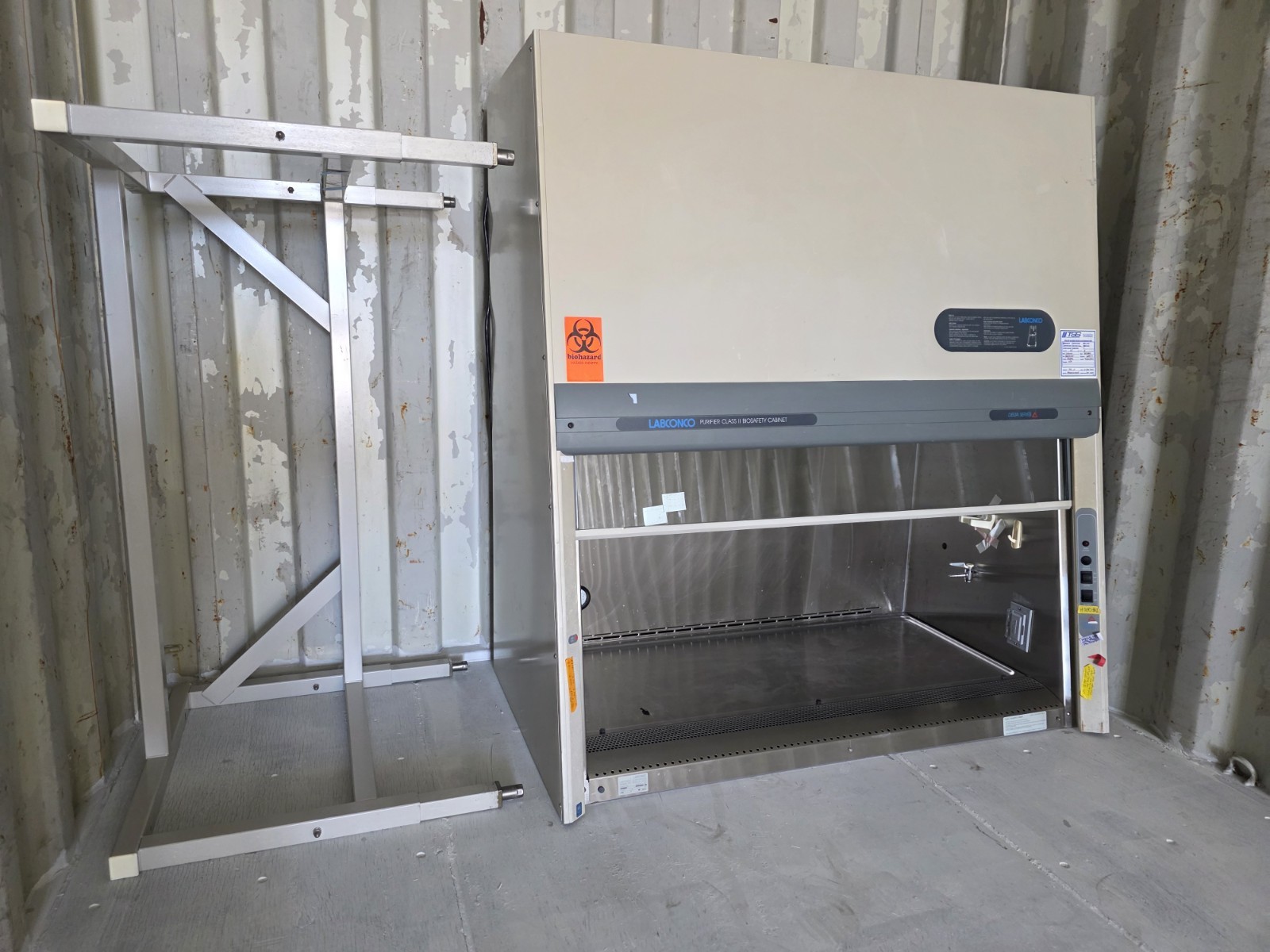Labconco Purifier Class II Biosafety Cabinet