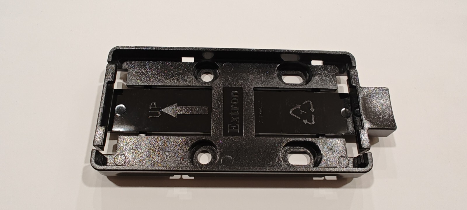 Extron ZipClip 100