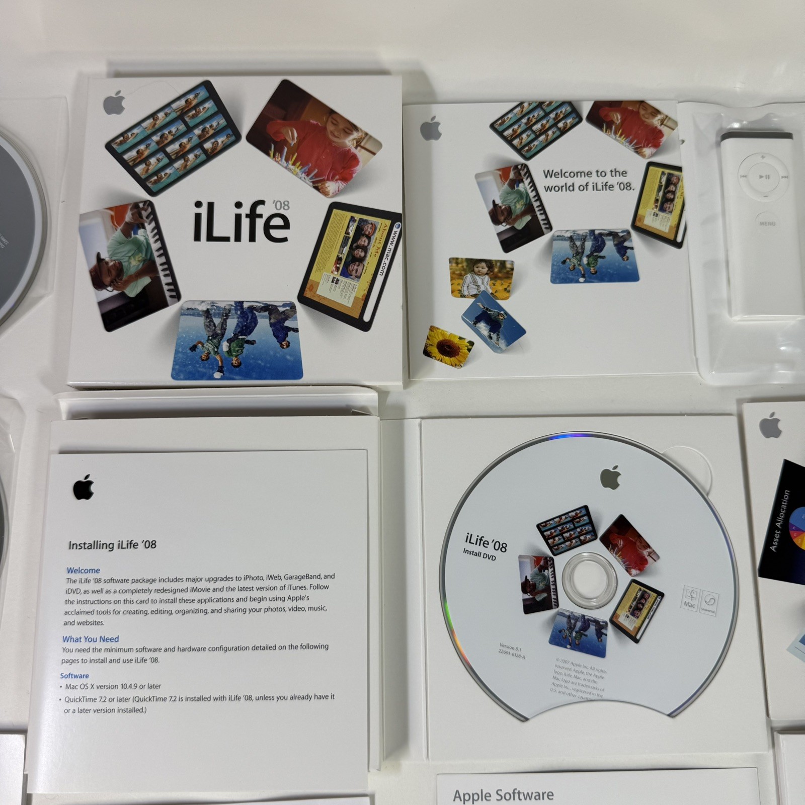 Apple iLife '08 & iWork '08 Trial MacBook discs and accessories