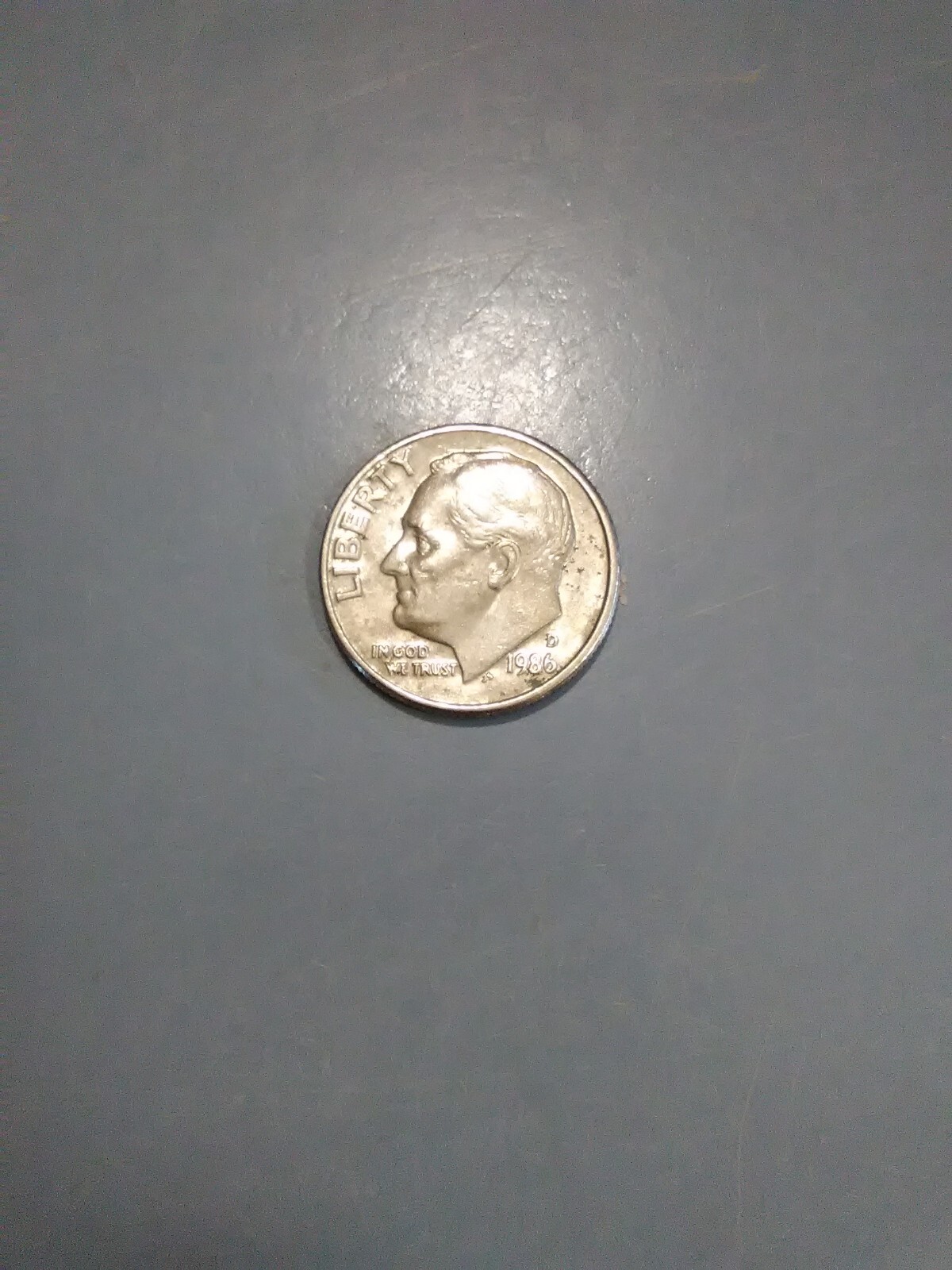 1986-D Roosevelt Dime! In Great Condition! Has Lots of Hair! Torch Lines!**#1537
