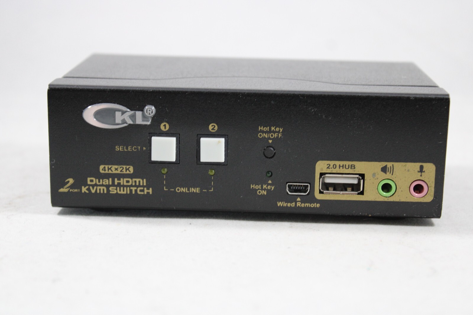 CKL 2-Port Triple-Monitor 2K/4K HDMI KVM Switch w/ Audio & USB 2.0 Hub