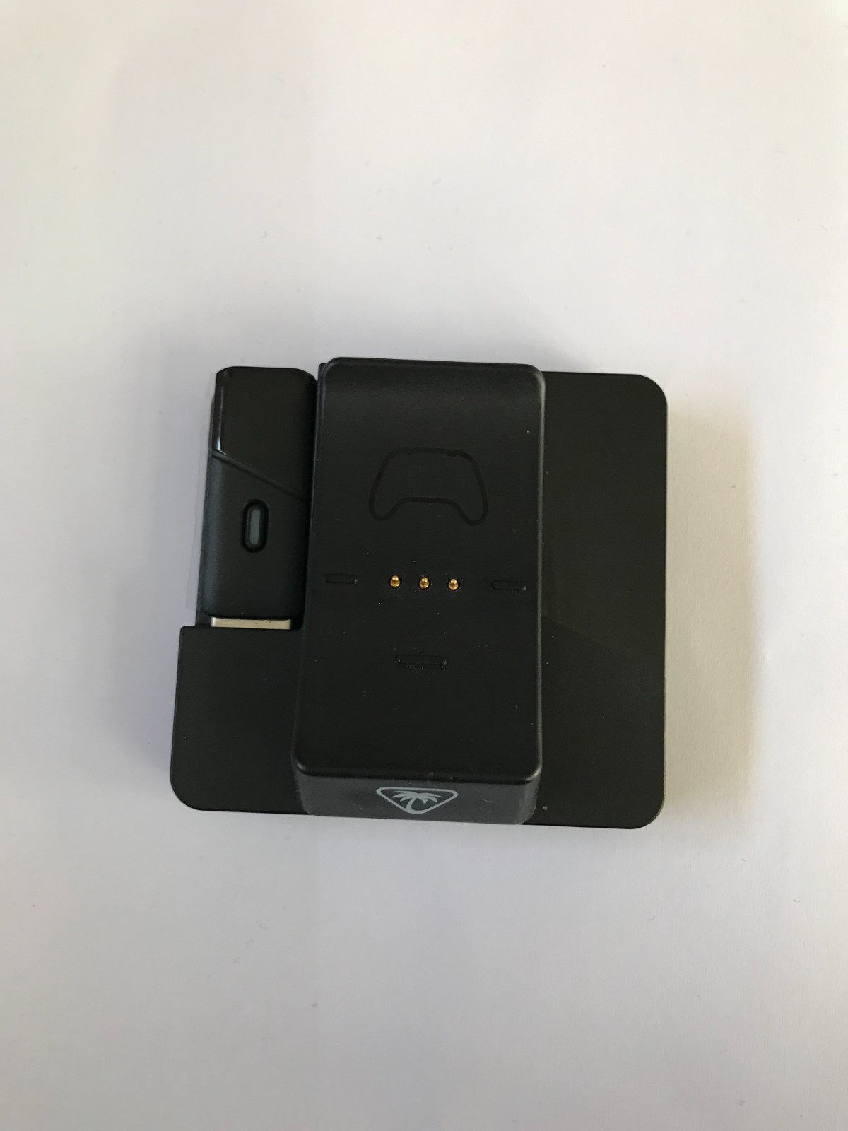 1 x Dock for Turtle Beach Stealth Ultra Wireless controller (  dongle included )