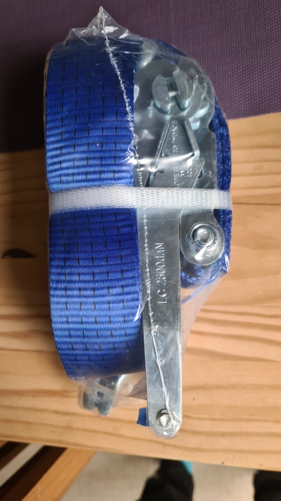 heavy duty 10m x 50mm ratchet & strap