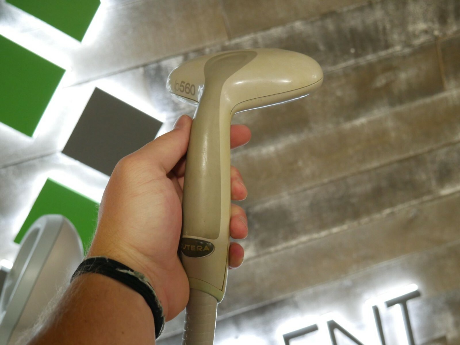 2006 Cutera Xeo SA with Limelight Handpiece