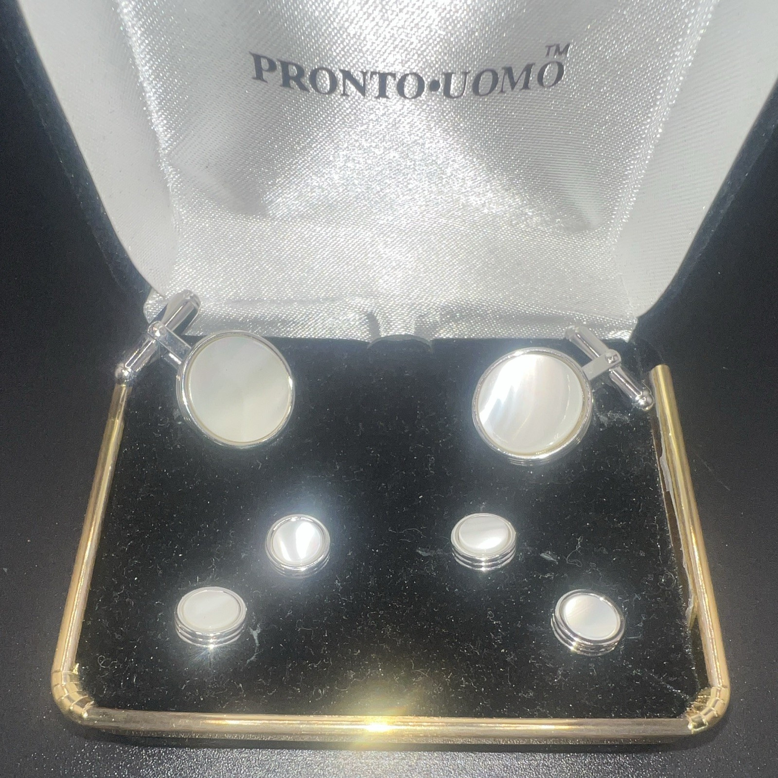 PRONTO UOMO Men's Silver Tone Cufflinks & Shirt Studs Mother of Pearl