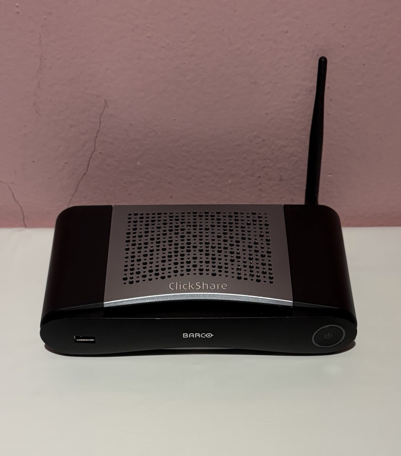 Barco ClickShare CSE-200 Wireless Presentation System
