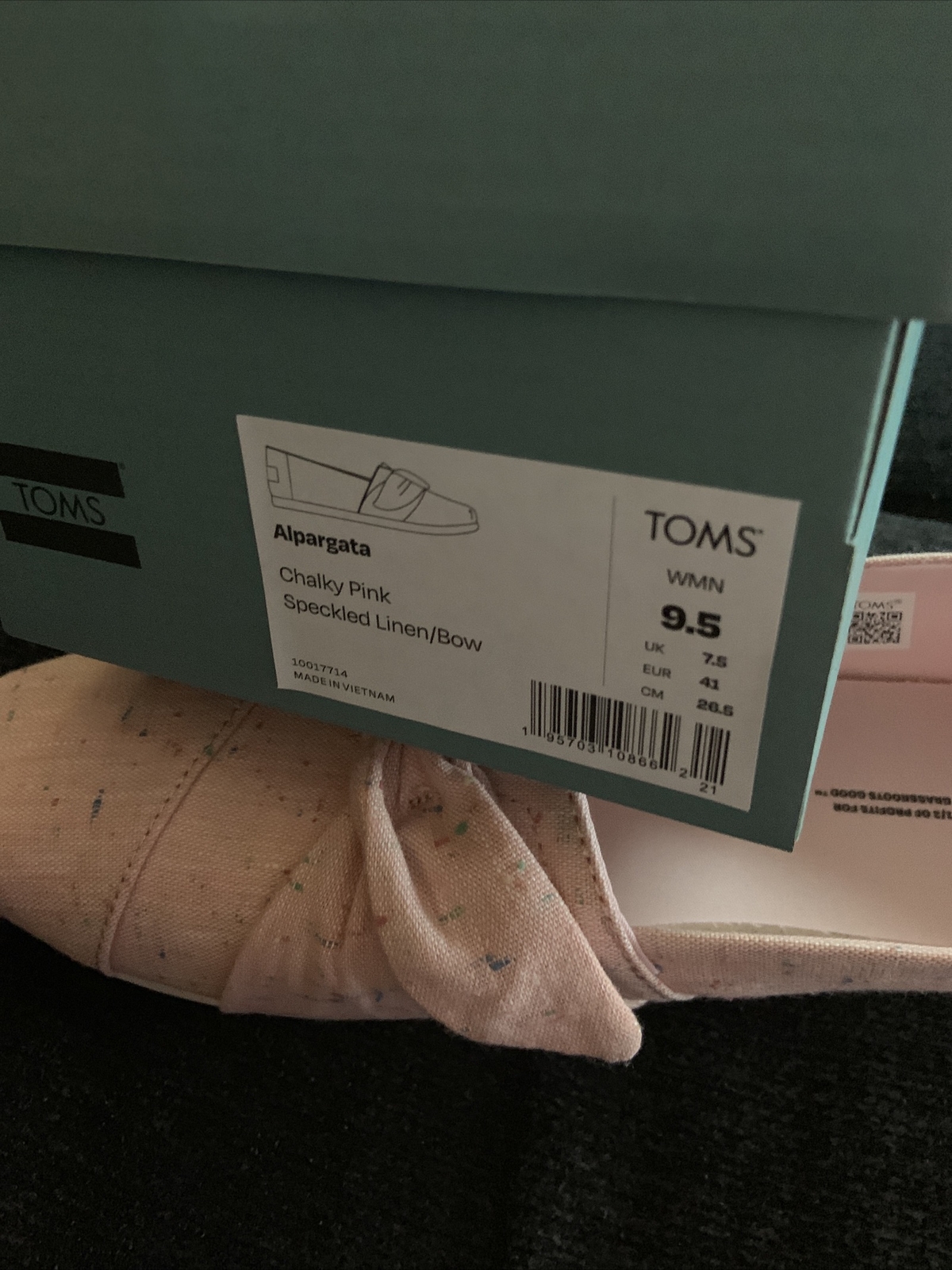 toms ladies chalky pink speckled lined/bow slip on size 9.5