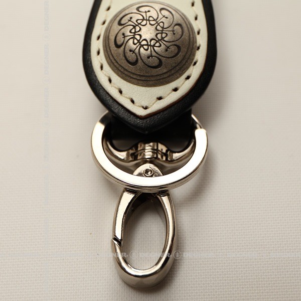 Keychain [K-18]