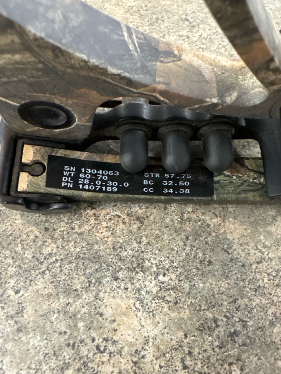 HOYT ARCHERY DEFIANT (TPS039354)