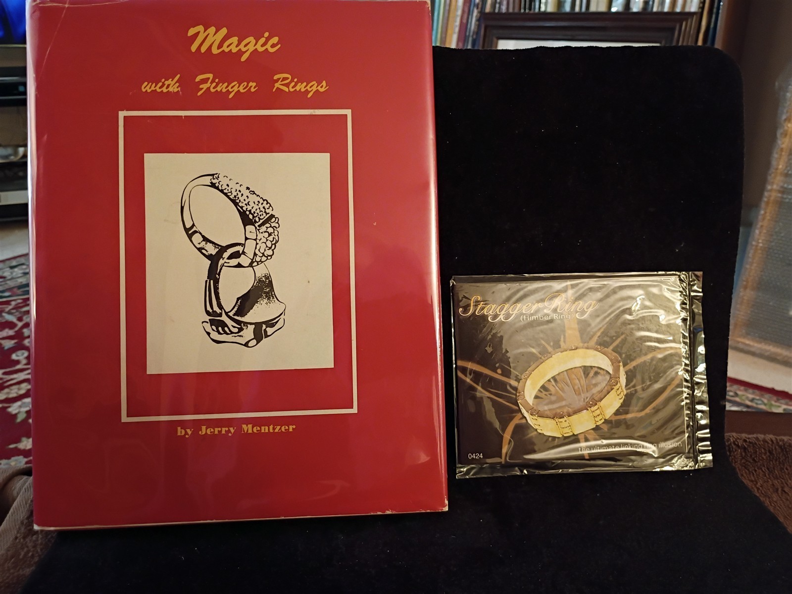 Magic with Finger Rings Jerry Mentzer & Stagger Ring (Himber Ring) HC DJ New