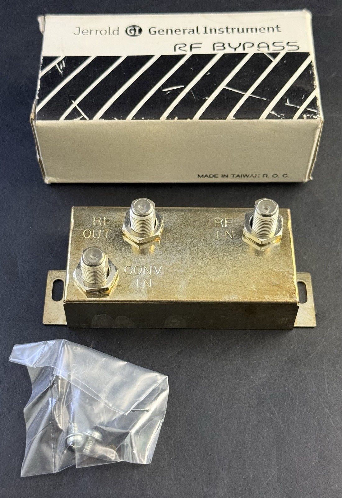 RF Bypass Jerrold GI General Instruments 927-712-000M1 4112 JCI-E2S VK03