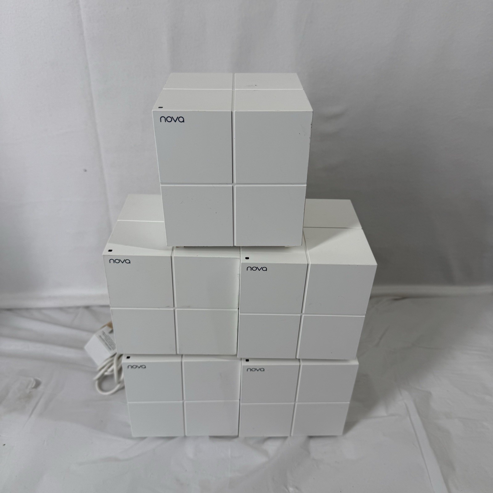 E1 Tenda Nova Mesh 3 (MW6) – Whole Home Mesh WiFi System - Set of 5