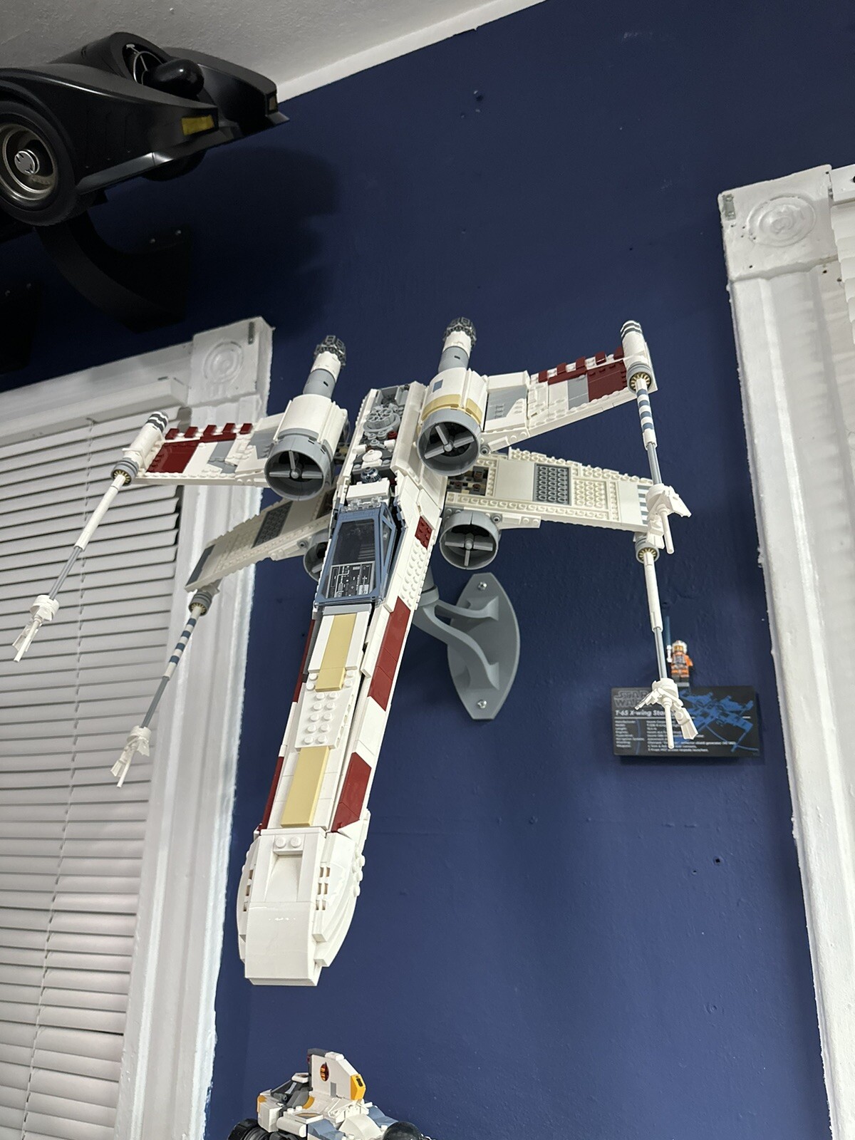 Wall Mount Display for Lego Star Wars UCS X-Wing
