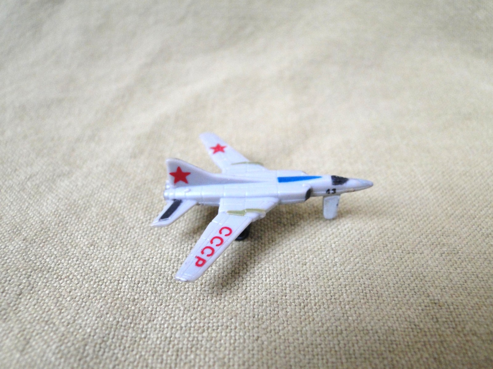 Vintage 1989 Funrise Micro Jet Magnifiers: Tu-26 Backfire (Read Description