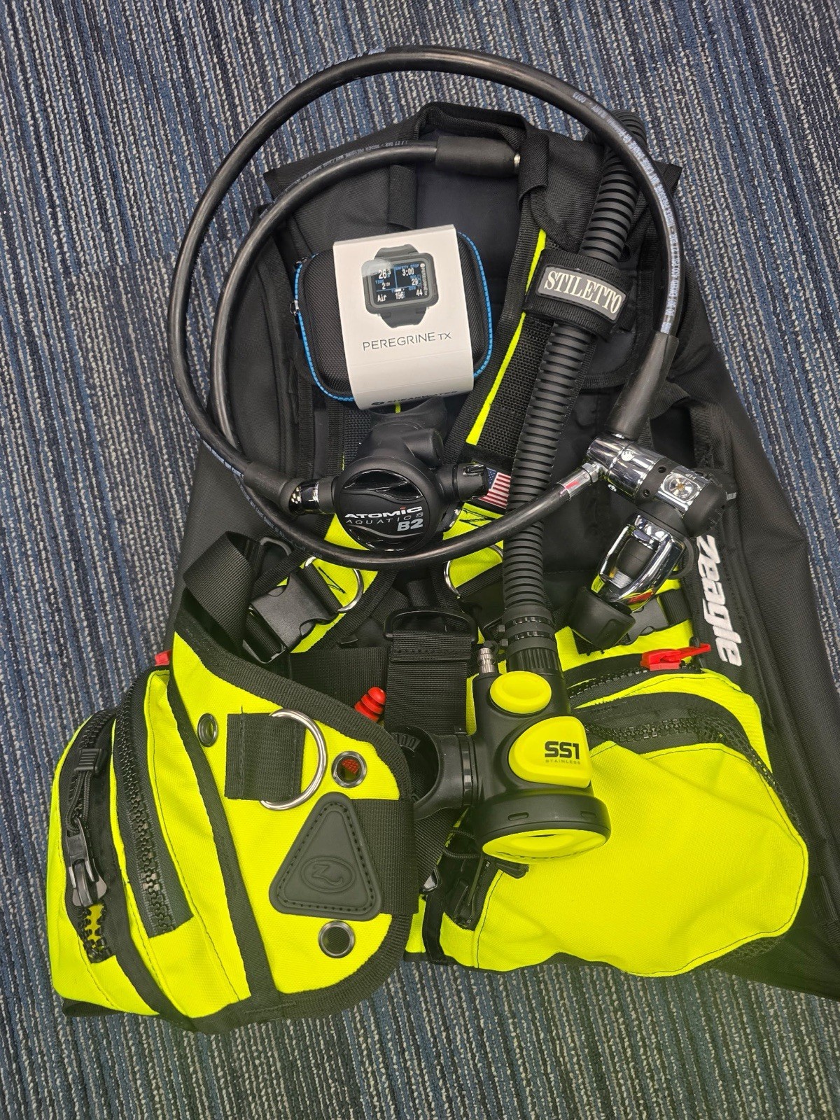 Atomic B2/Zeagle Stiletto Yellow BCD W/ Stainless SS1/Peregrine W/aqualung Trans