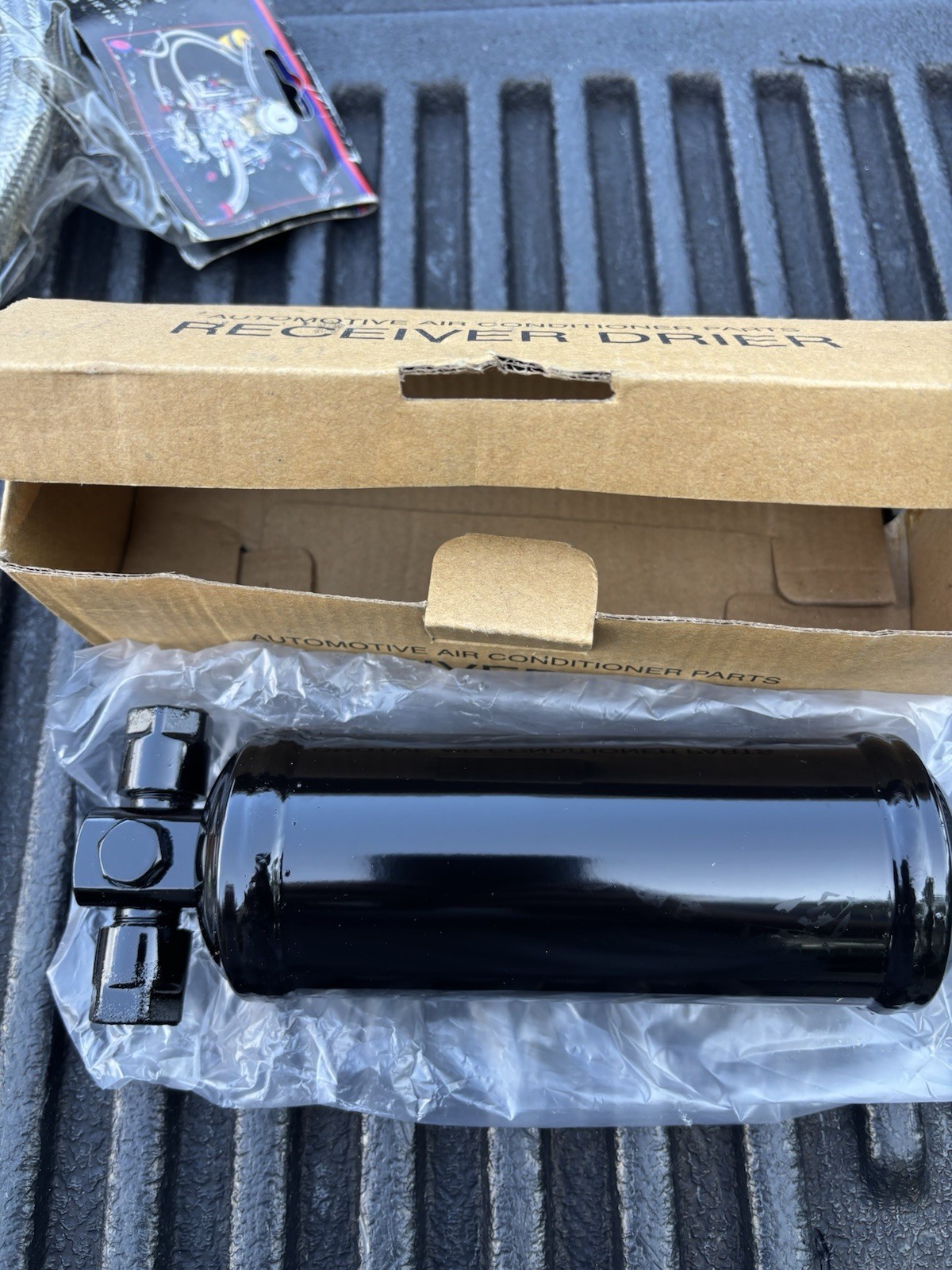 A/C Receiver Drier UAC RD 10003C