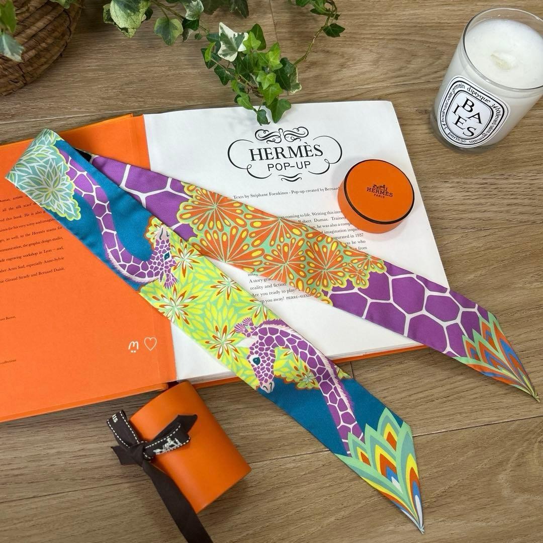 HERMES Twilly The Three Graces Silk Scarf Giraffe Alice Shirley