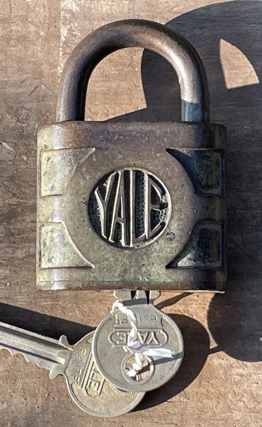 Antique Yale Brass Padlock With 2 Keys