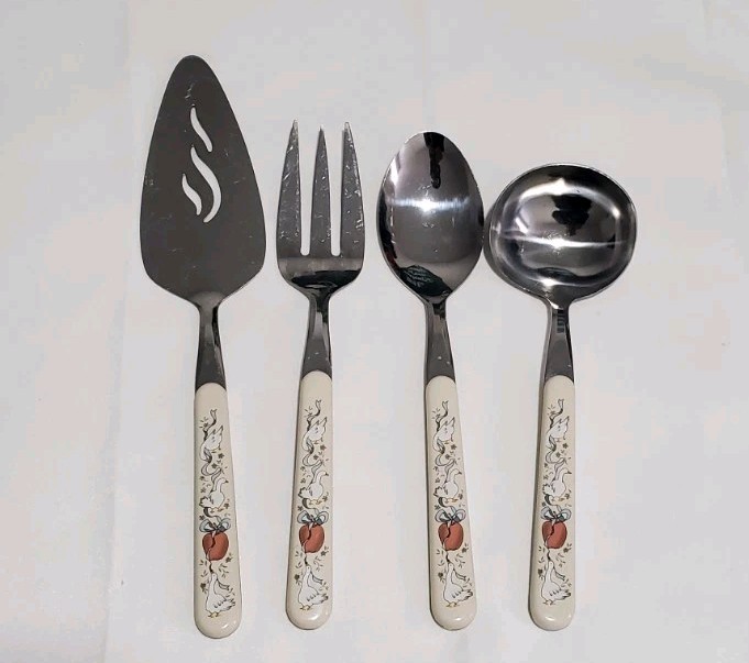 Vintage 4 Piece Cottagecore Utensil Serving Set Ducks & Apple Handle Japan 1960'