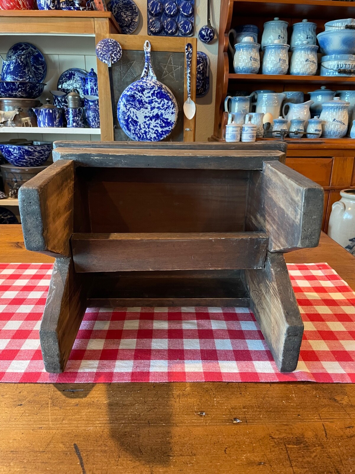 Antique Wooden Stool (square nails)