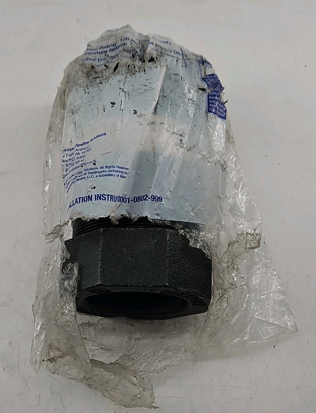 Dresser - 0090-0005-250 - 2" Style 90 Insulated Coupling w/ 1/8" Tap