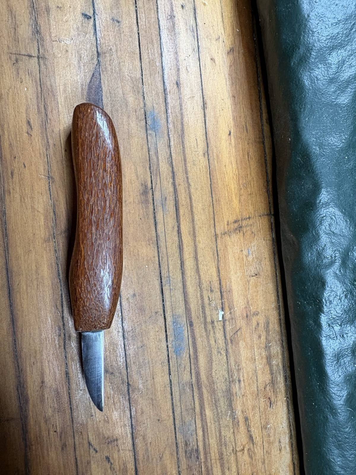 wood carving knife