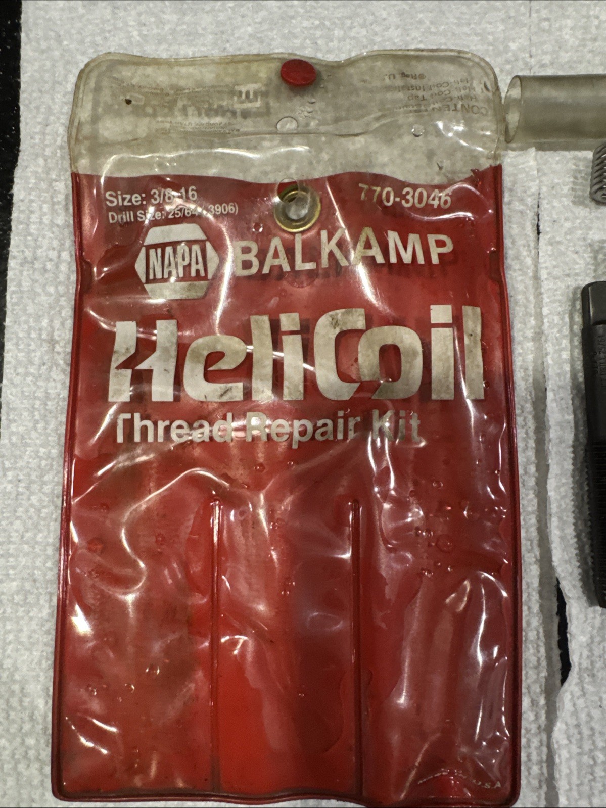 NAPA Balkamp HeliCoil 770-3046 3/8-16 Thread Repair Kit Tap Tool + 8 Inserts USA