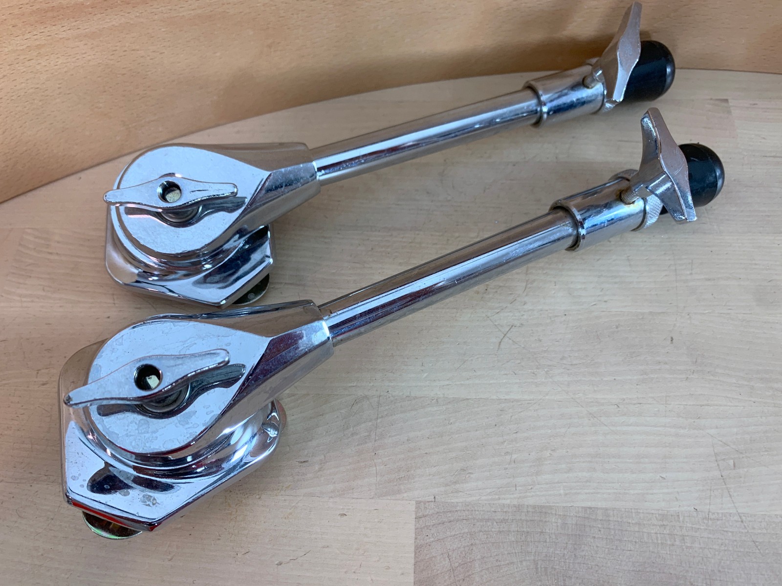 L/R Pair of Folding Bass Kick Drum SPUR LEG Parts w/ Mount Brackets Vtg Import